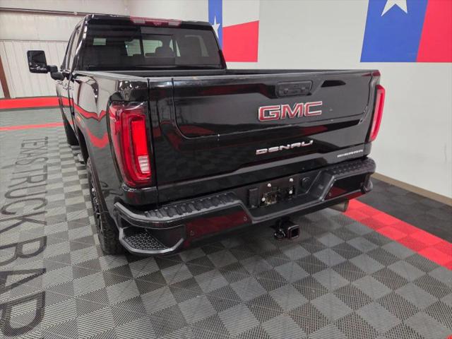 2022 GMC Sierra 2500HD 4WD Crew Cab Standard Bed Denali