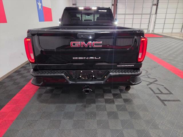 2022 GMC Sierra 2500HD 4WD Crew Cab Standard Bed Denali