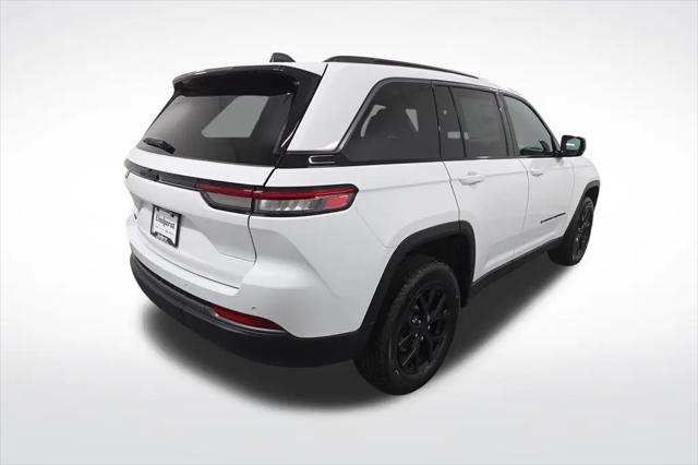 2026 Jeep Grand Cherokee Altitude 4x4