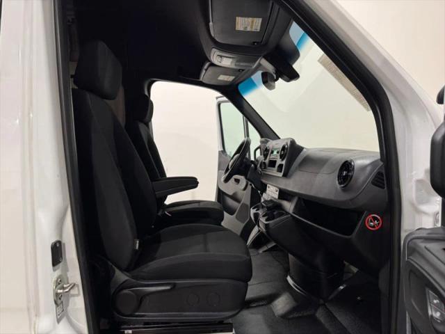 2021 Mercedes-Benz Sprinter 2500 High Roof I4