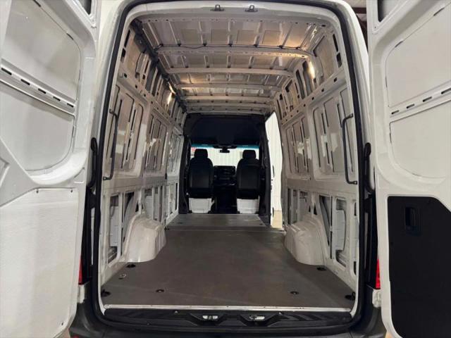 2021 Mercedes-Benz Sprinter 2500 High Roof I4
