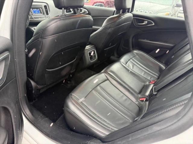 2015 Chrysler 200 C