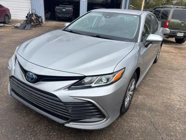 2023 Toyota Camry LE Hybrid