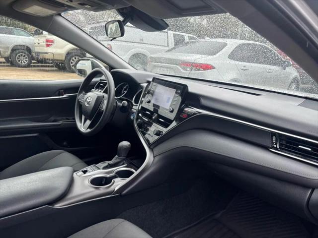 2023 Toyota Camry LE Hybrid