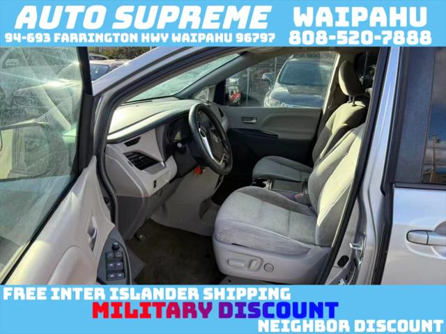 2015 Toyota Sienna LE 7 Passenger