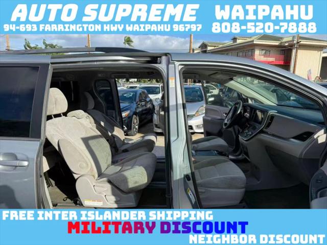 2015 Toyota Sienna LE 7 Passenger