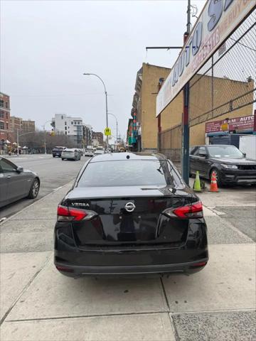 2021 Nissan Versa S Xtronic CVT