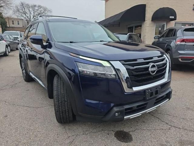 2022 Nissan Pathfinder Platinum 4WD