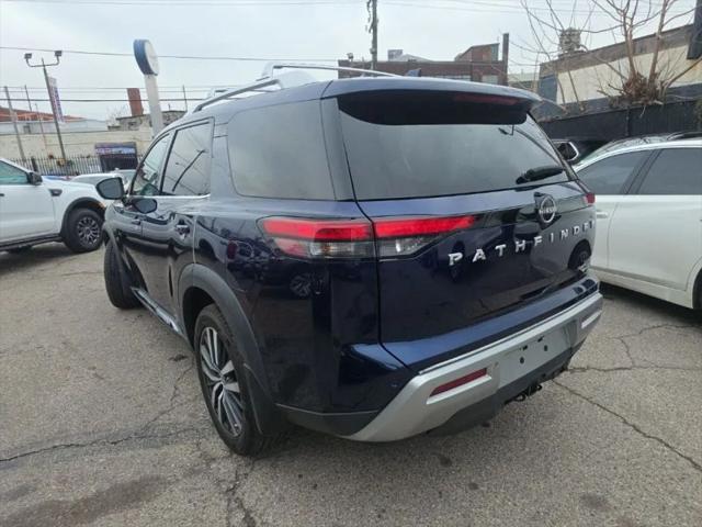 2022 Nissan Pathfinder Platinum 4WD