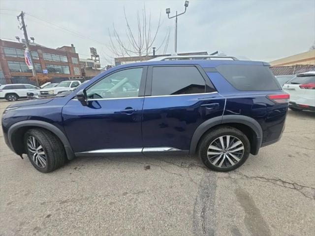 2022 Nissan Pathfinder Platinum 4WD