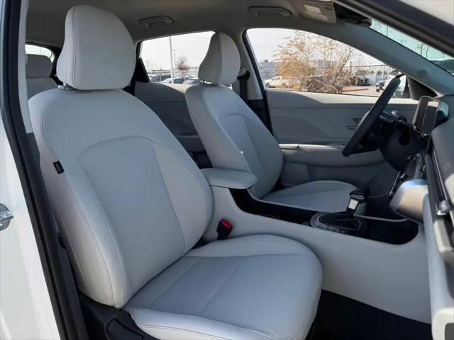 2026 Hyundai Kona SE