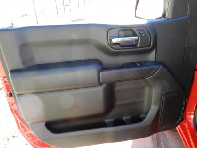 2025 GMC Sierra 1500 4WD Regular Cab Standard Box Pro