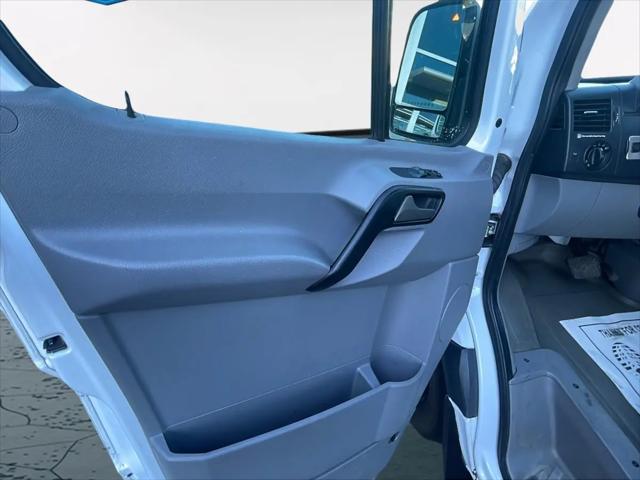 2014 Freightliner Sprinter High  Roof