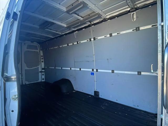 2014 Freightliner Sprinter High  Roof