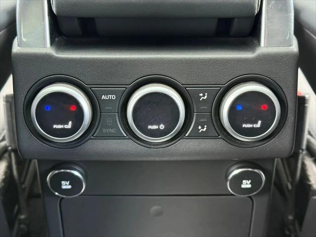 2020 Land Rover Discovery Landmark Edition