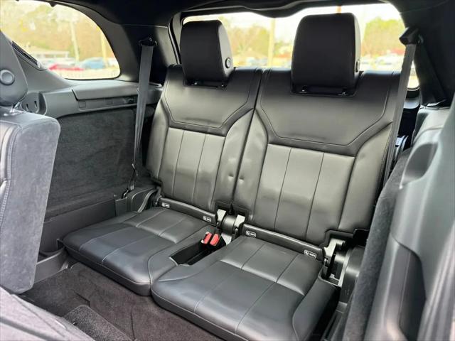 2020 Land Rover Discovery Landmark Edition