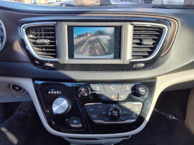 2019 Chrysler Pacifica Touring L