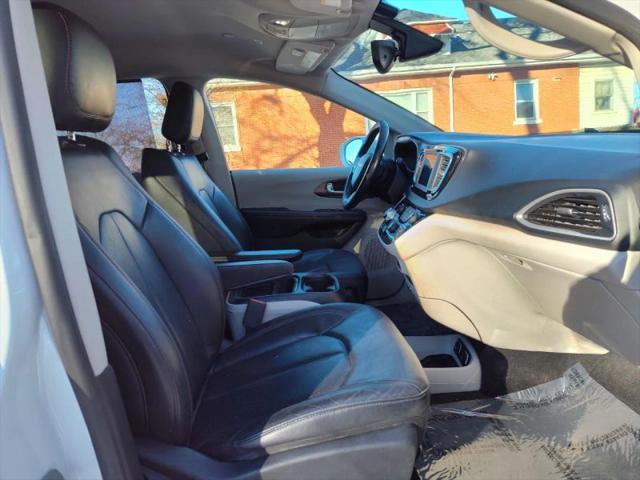 2019 Chrysler Pacifica Touring L