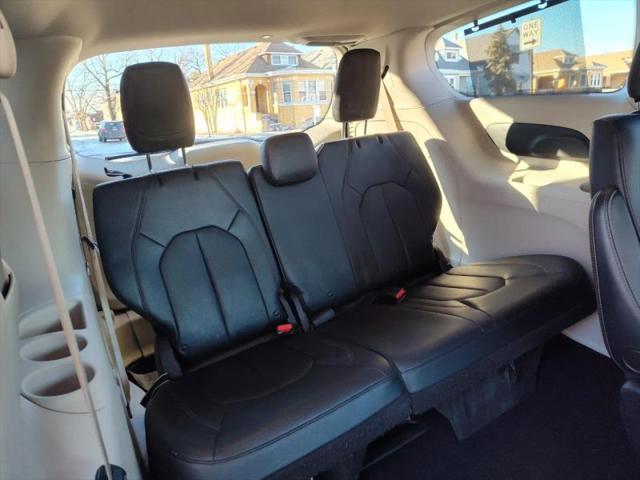 2019 Chrysler Pacifica Touring L