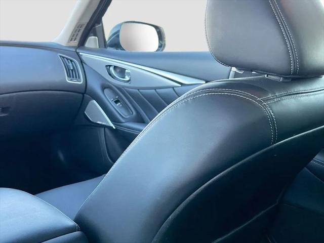 2024 INFINITI Q50 LUXE