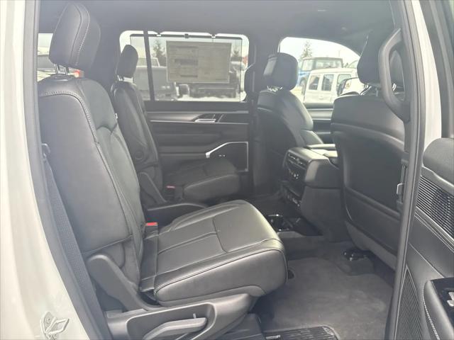 2026 Jeep Grand Wagoneer Limited Altitude 4x4