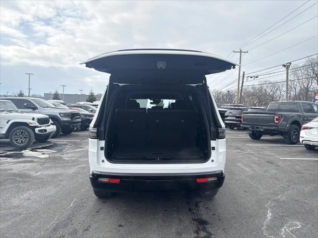 2026 Jeep Grand Wagoneer Limited Altitude 4x4