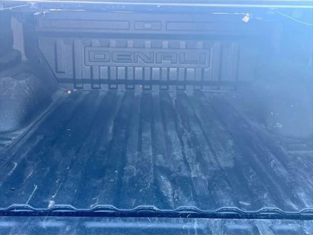 2021 GMC Canyon 4WD Crew Cab Short Box Denali