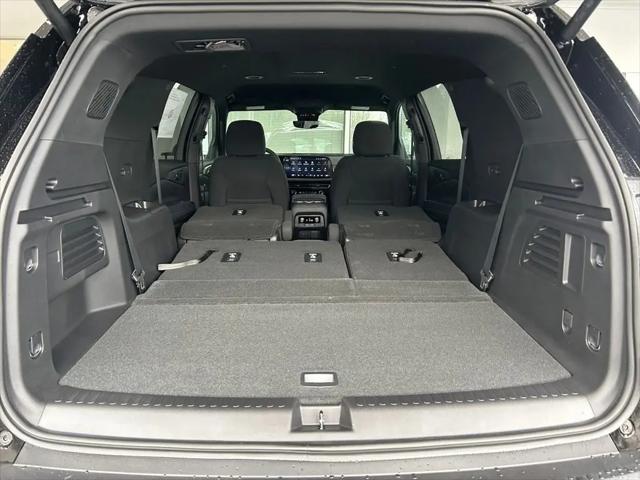 2026 Chevrolet Traverse AWD LT