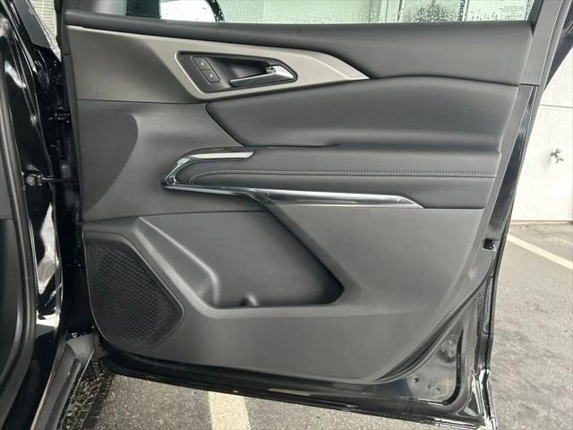 2026 Chevrolet Traverse AWD LT