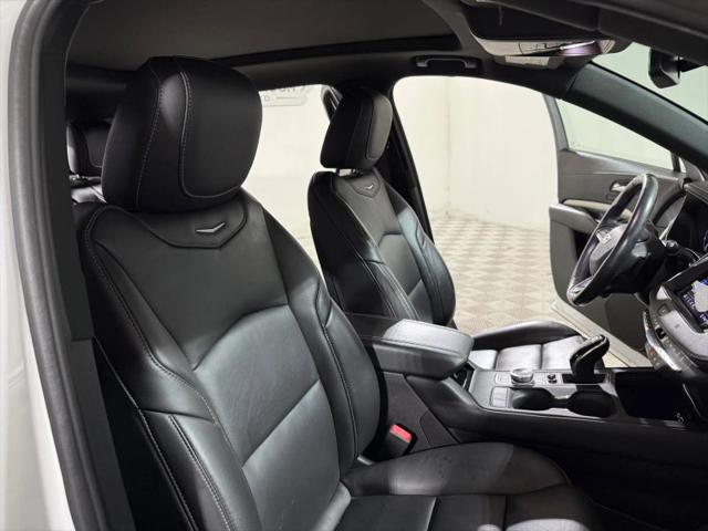 2020 Cadillac XT4 AWD Premium Luxury