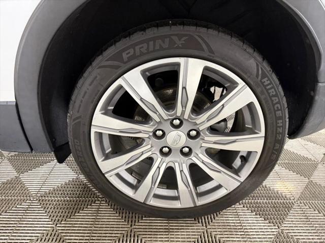2020 Cadillac XT4 AWD Premium Luxury