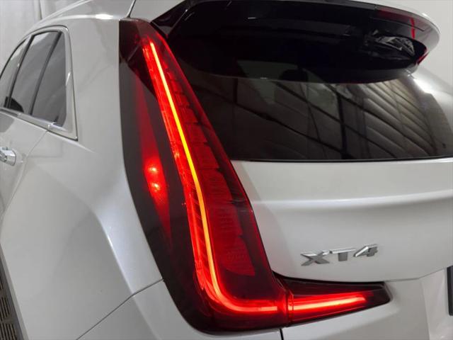 2020 Cadillac XT4 AWD Premium Luxury