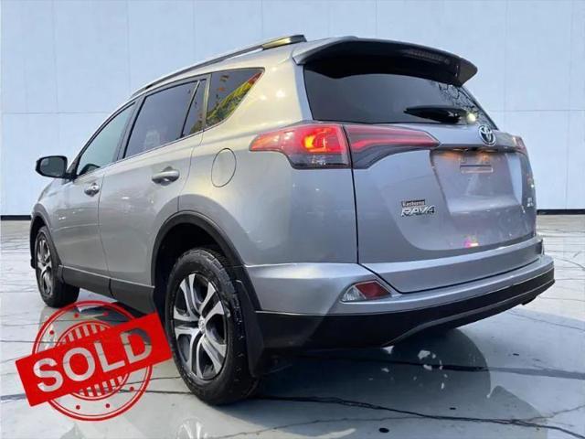 2018 Toyota RAV4 LE for sale in Takoma Park, MD