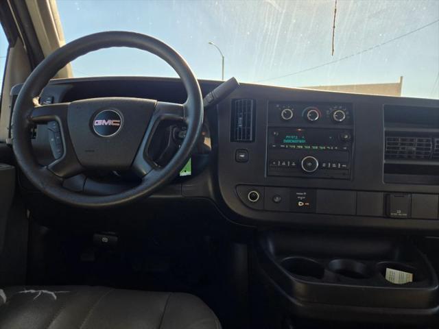 2016 GMC Savana 3500 LS