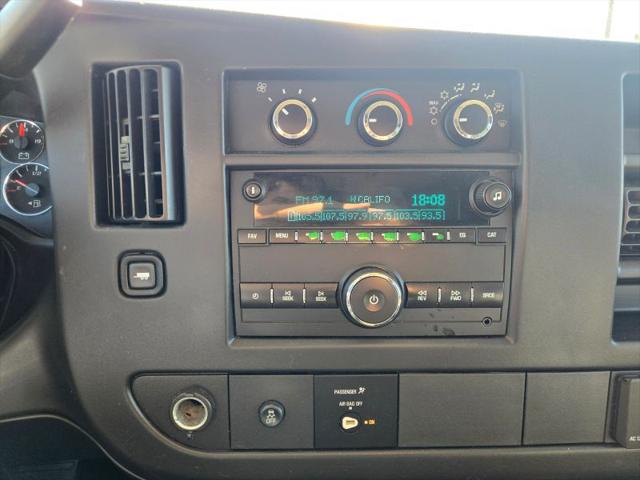 2016 GMC Savana 3500 LS
