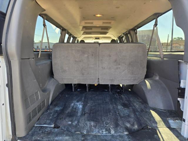2016 GMC Savana 3500 LS