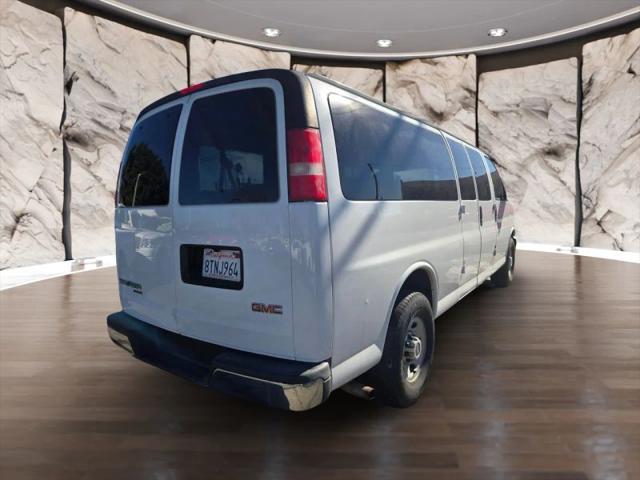 2016 GMC Savana 3500 LS
