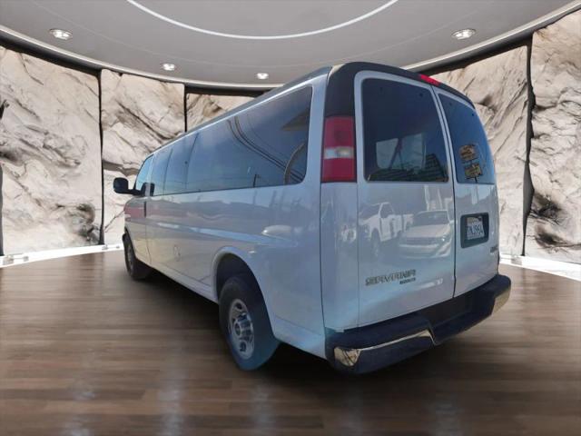 2016 GMC Savana 3500 LS