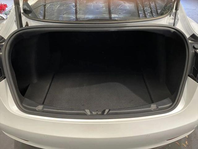 2021 Tesla Model 3 Standard Range Plus Rear-Wheel Drive