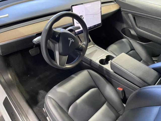 2021 Tesla Model 3 Standard Range Plus Rear-Wheel Drive