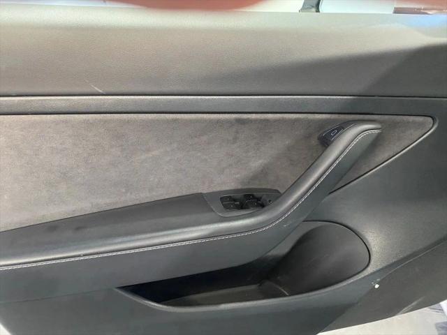2021 Tesla Model 3 Standard Range Plus Rear-Wheel Drive