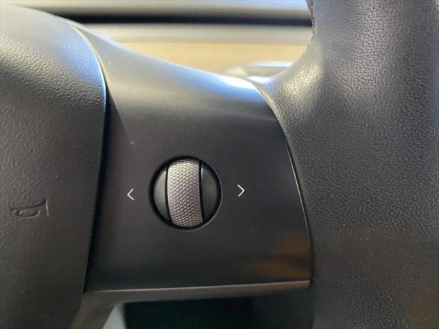 2021 Tesla Model 3 Standard Range Plus Rear-Wheel Drive