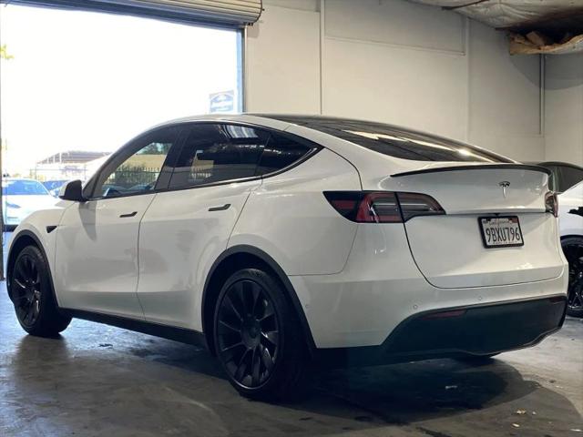 2021 Tesla Model Y Standard Range Rear-Wheel Drive