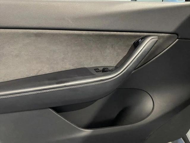 2021 Tesla Model Y Standard Range Rear-Wheel Drive