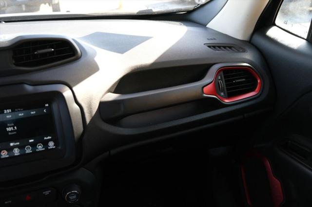 2019 Jeep Renegade Trailhawk 4x4