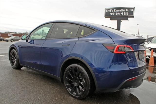 2022 Tesla Model Y Long Range Dual Motor All-Wheel Drive
