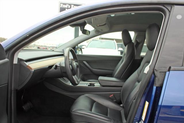 2022 Tesla Model Y Long Range Dual Motor All-Wheel Drive