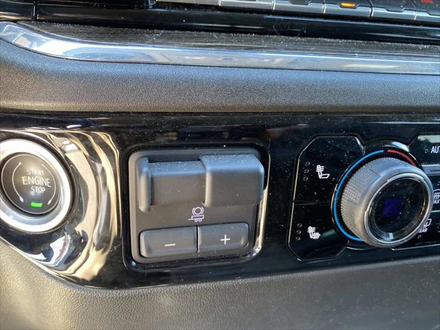 2024 Chevrolet Silverado 2500HD 4WD Crew Cab Standard Bed LT
