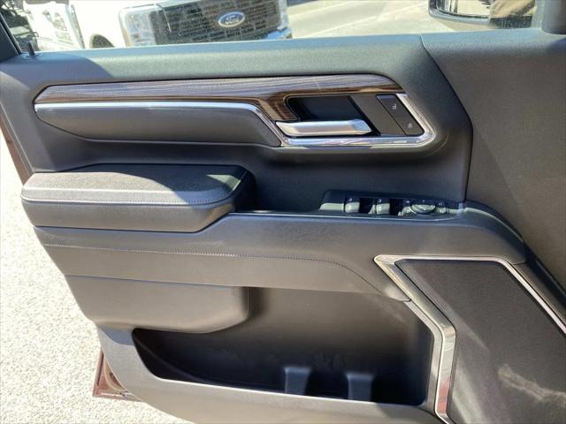 2024 Chevrolet Silverado 2500HD 4WD Crew Cab Standard Bed LT