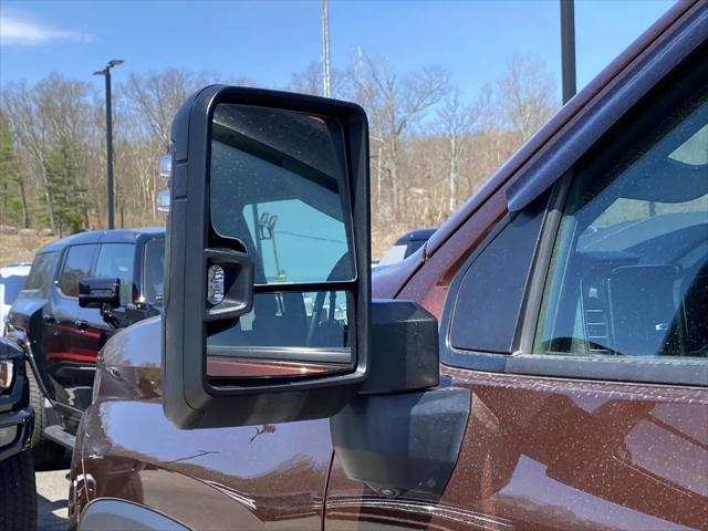 2024 Chevrolet Silverado 2500HD 4WD Crew Cab Standard Bed LT